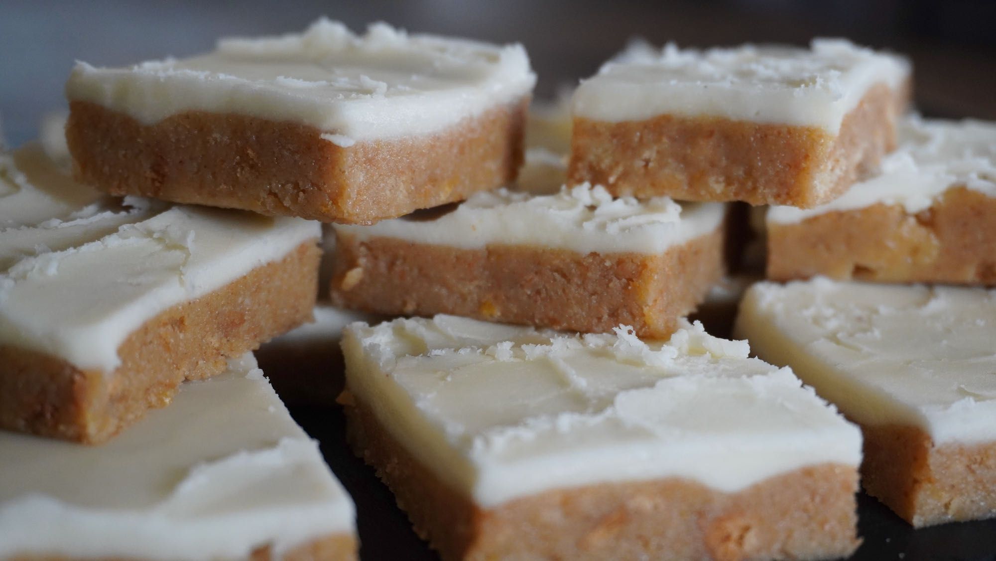 No-Bake Lemon Slice: 5 Ingredients