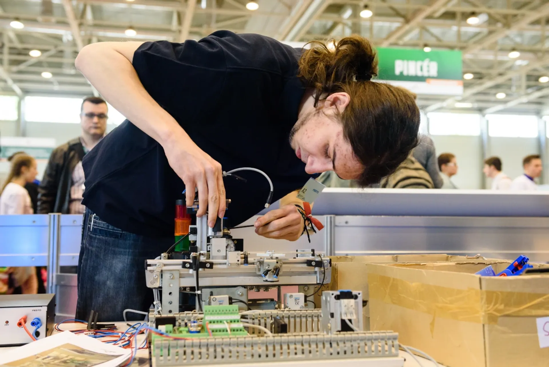 Automatikai technikus - Gyártástechnika szakmairány