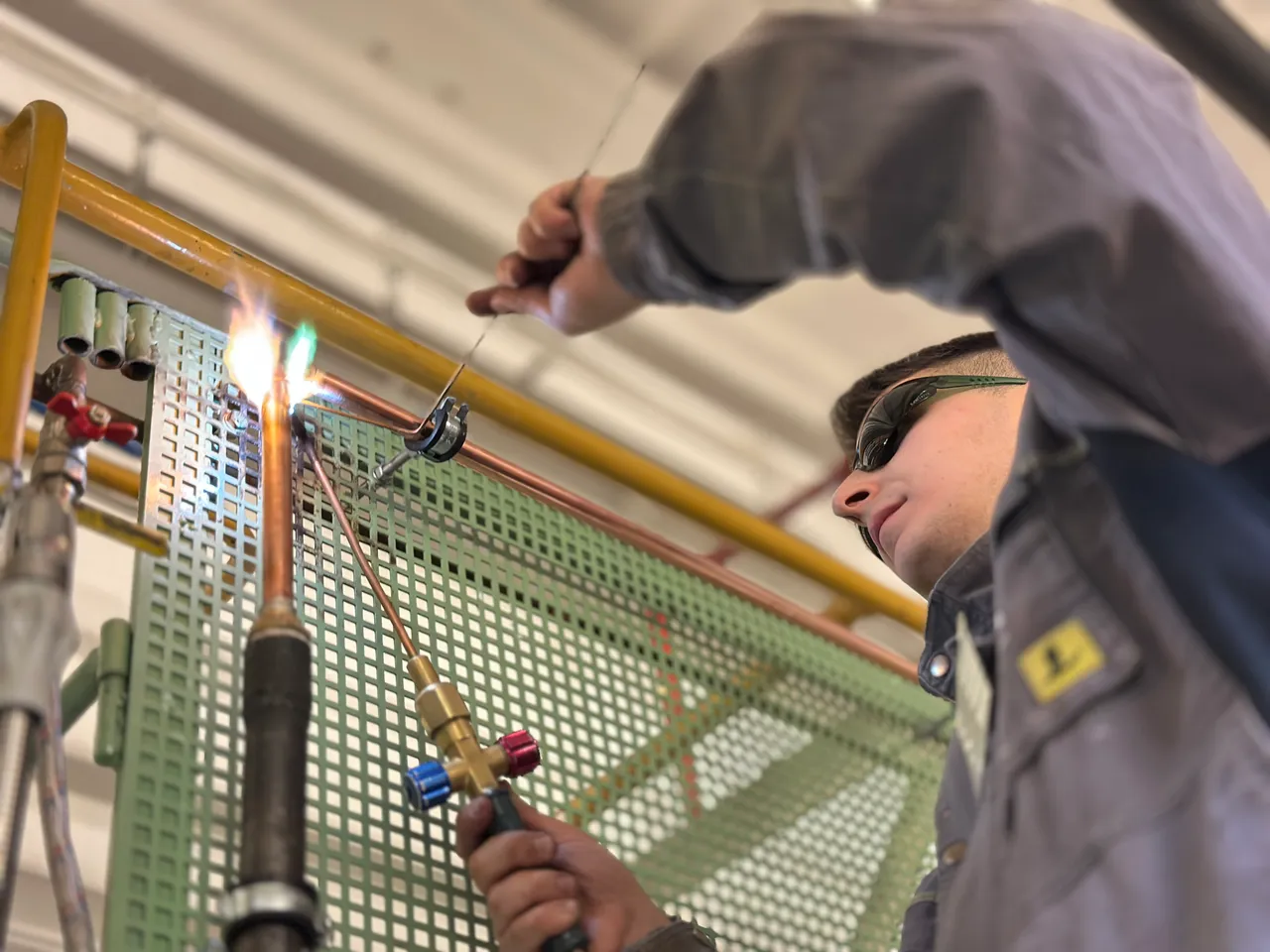 Központifűtés- és gázhálózatrendszer-szerelő