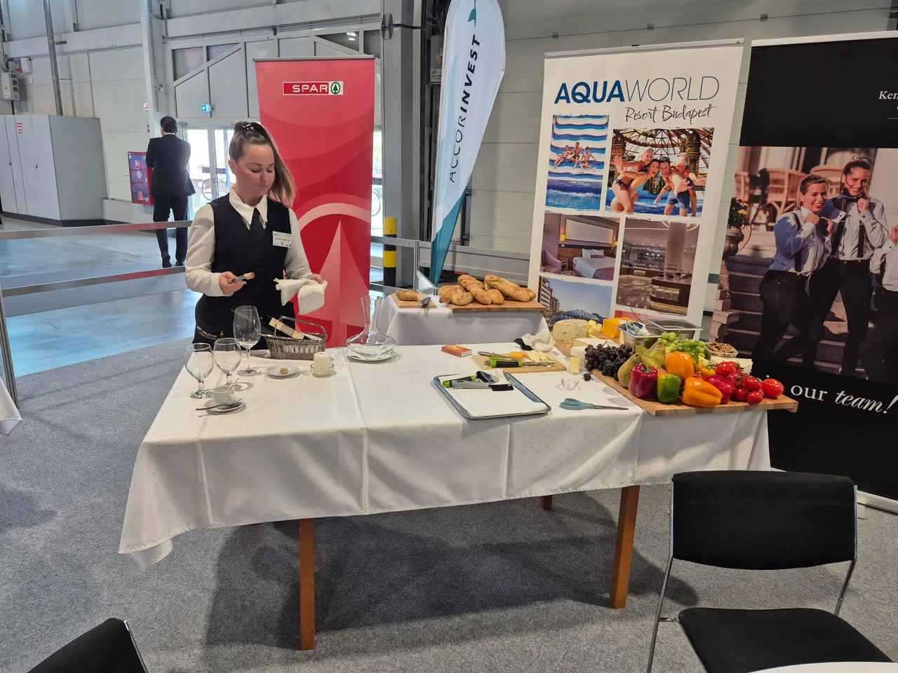 Pincér - vendégtéri szakember