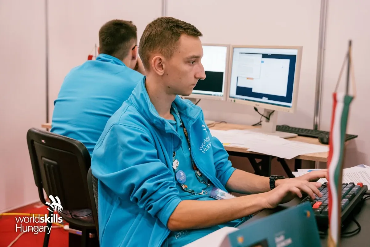 Informatikai rendszerüzemeltető