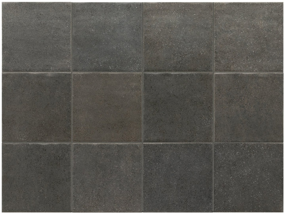 Stage Charcoal 10x10