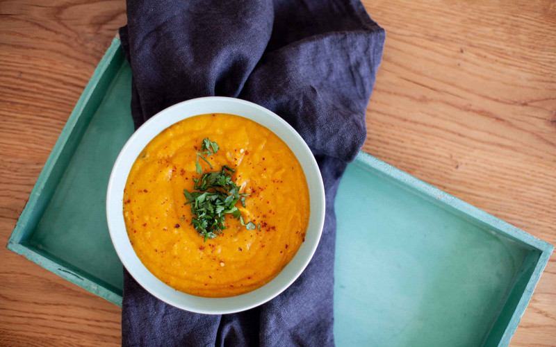 KONA-Special: hawaiianische Kokos-Süßkartoffelsuppe mit Ingwer