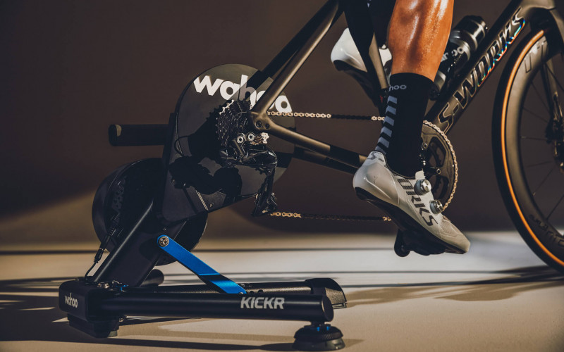 3 Rollentrainer fürs Rennrad im Überblick