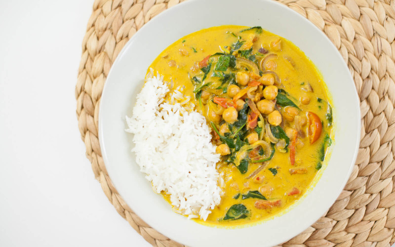Rezept-Tipp: schnelles Kichererbsen-Curry mit Tomaten