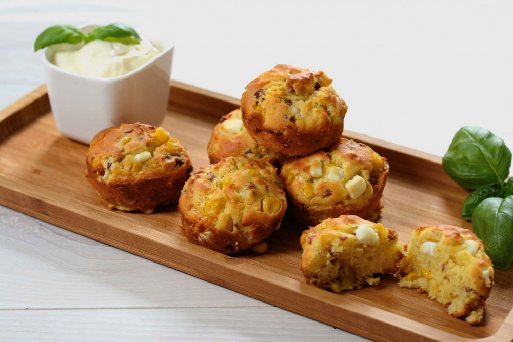 Herzhafte Maismuffins