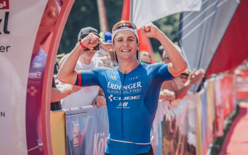 Auf dem Weg an die Spitze - #fragenfreitag mit Frederic Funk