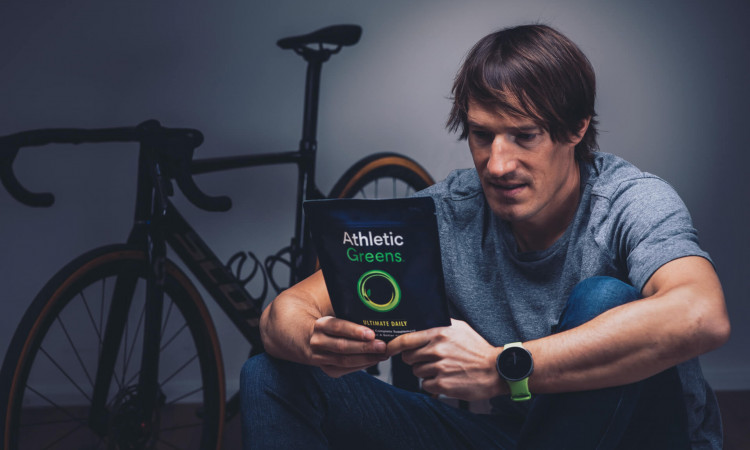 athletic_greens_sebastian_kienle.jpg