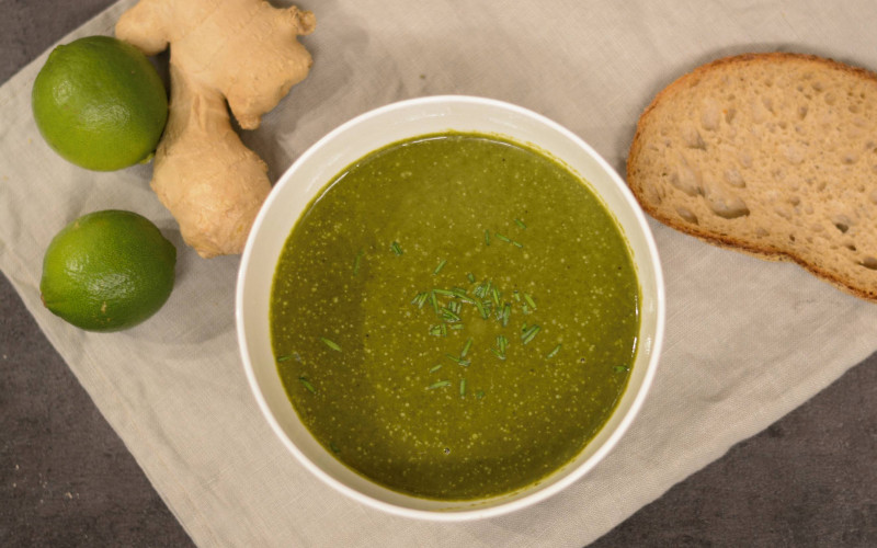 Heute mal Detox? Die Spinat-Limetten-Suppe