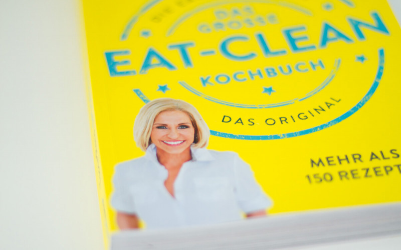 Review: das große EAT CLEAN - Kochbuch von Tosca Reno