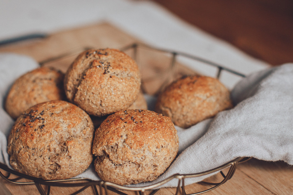 Hafer-Chia-Brötchen