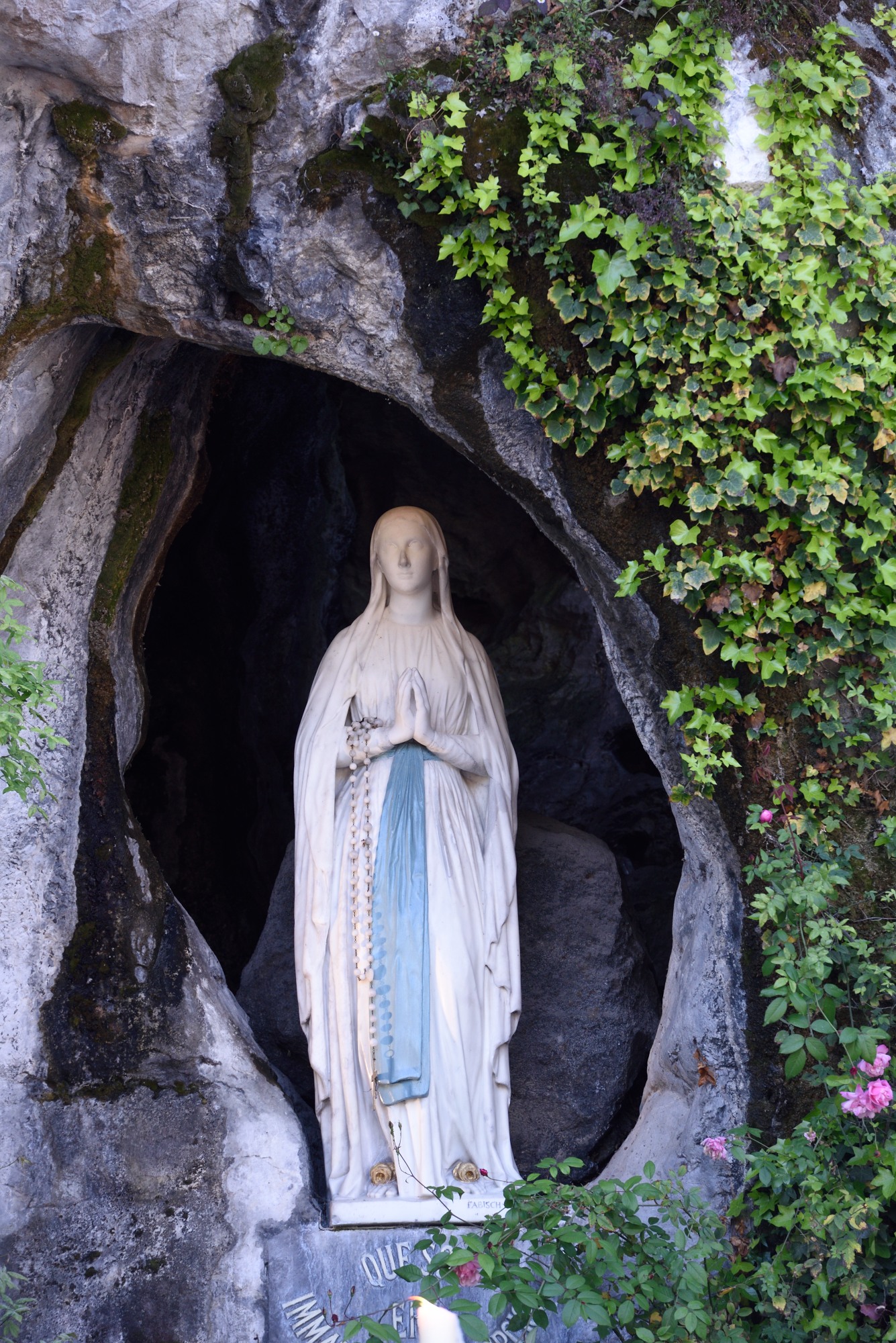 Santuario Di Lourdes Accendi Una Candela