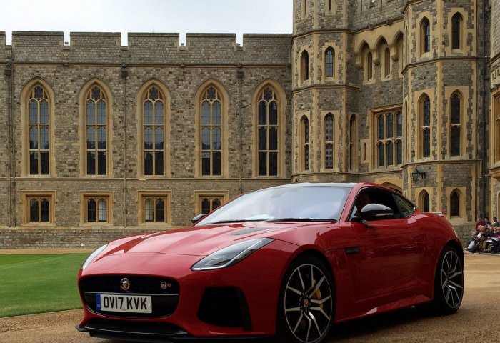 Jaguar F Type Svr