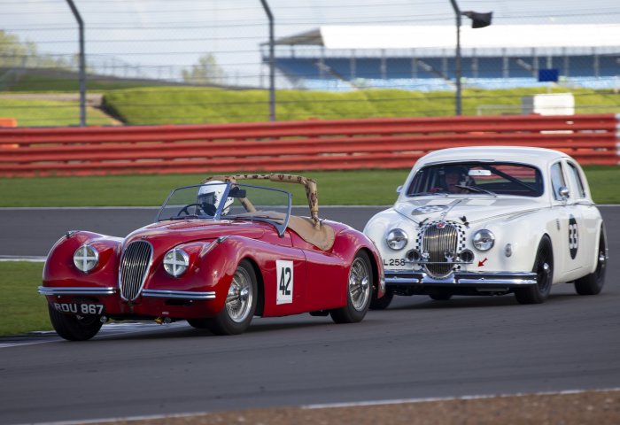Glenn Pearson Laps Geoff Ottley Glenn Pearson Laps Geoff Ottley