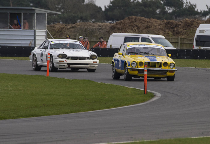 Lewis Leads Coppock Through Coram Lewis Leads Coppock Through Coram