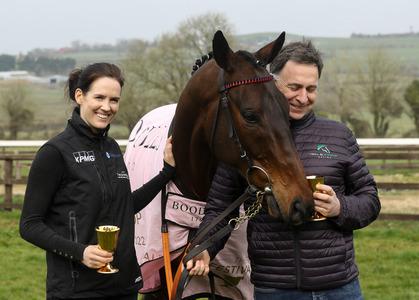 NEWS: De Bromhead hails 'unreal'repeat of Cheltenham double - Vimarsana News