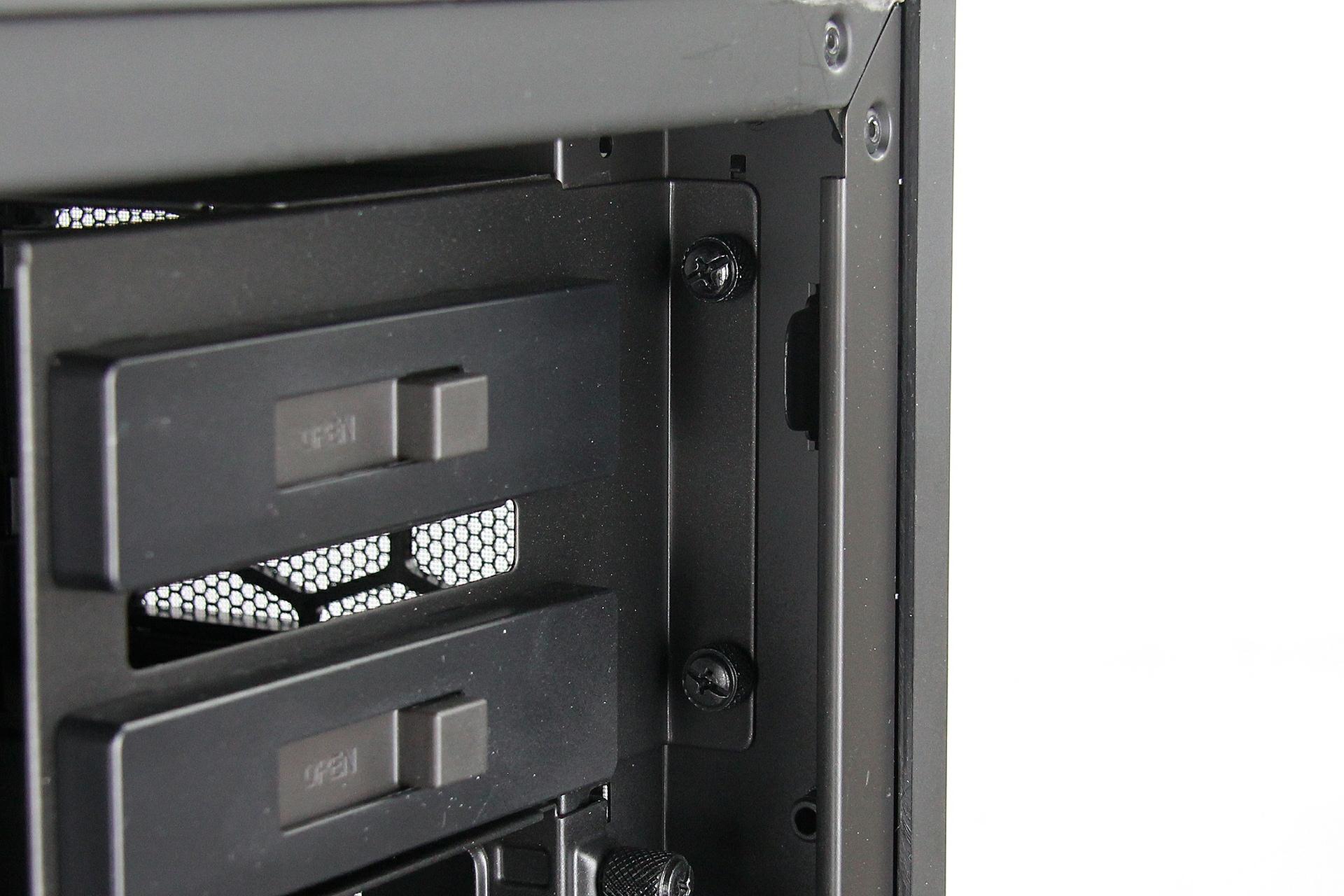 IMG_9431_coolermaster_mastercase_pro_5_case_review_exterior_interior.jpg