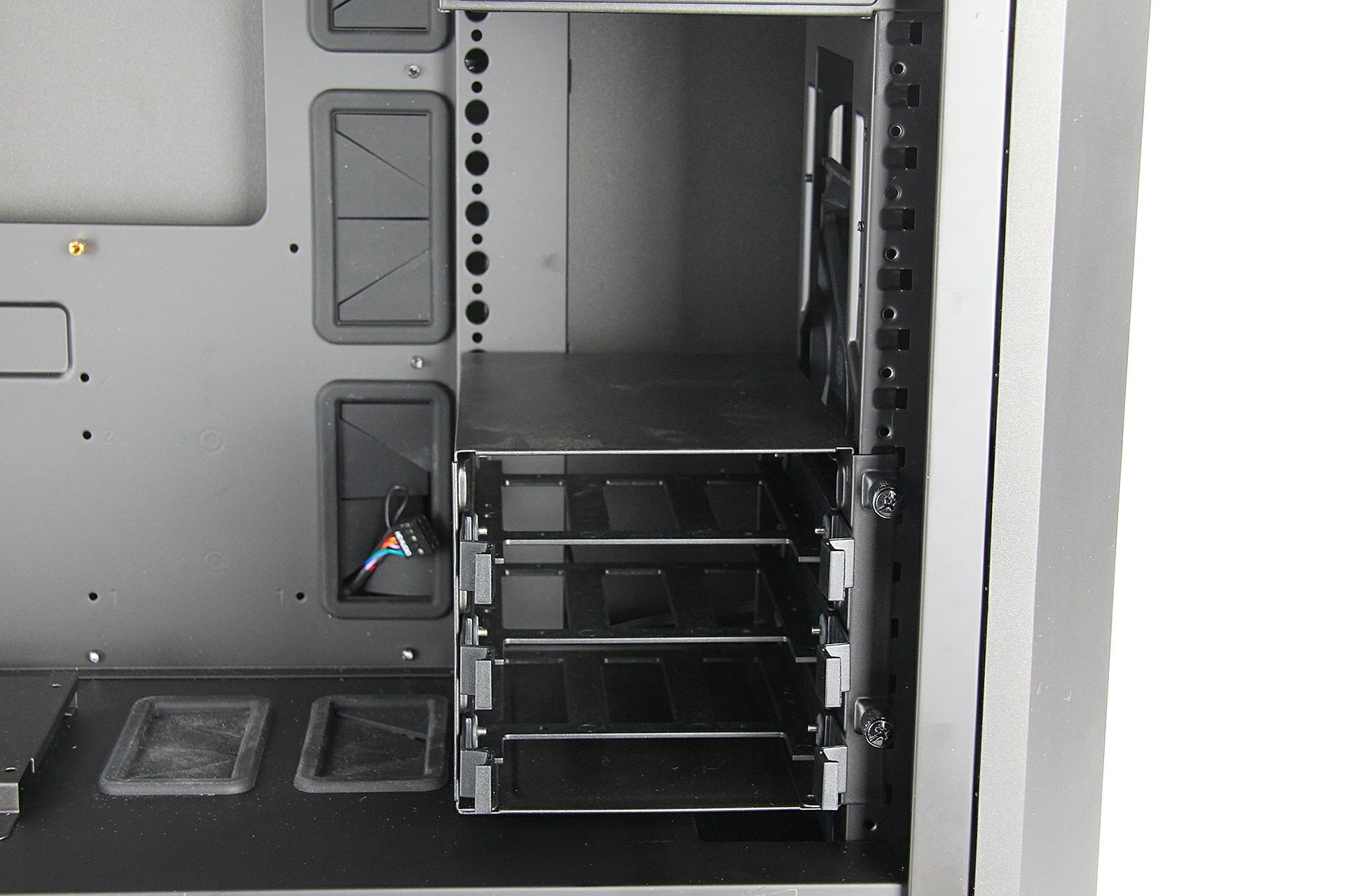 IMG_9424_coolermaster_mastercase_pro_5_case_review_exterior_interior.jpg
