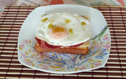 Toast Egg