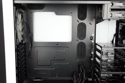 IMG 9300 corsair graphite 780t case review