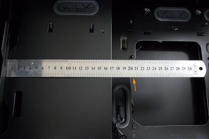 IMG 9559 phanteks enthoo mini Xl case review