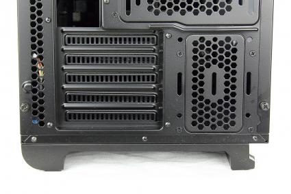 IMG_9538_phanteks_mini_xl_case_review.jpg
