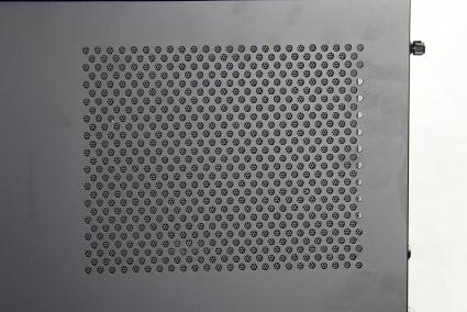 IMG_9541_phanteks_mini_xl_case_review.jpg