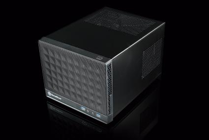 IMG 9924 silverstone sugo series sg13q sq13b case mini Itx review