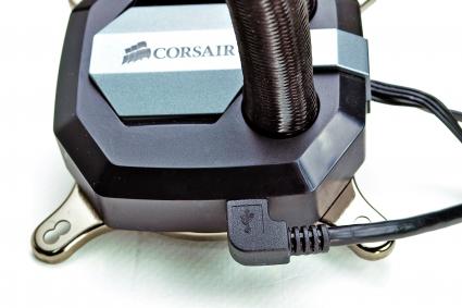 USB cable On block2 Corsair H80i GT AIO CPU Cooler Review 0434