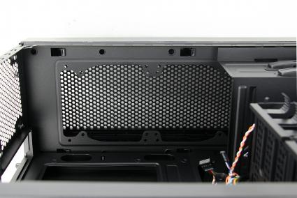 IMG 8929 silverstone kublai series kl05 case review interior