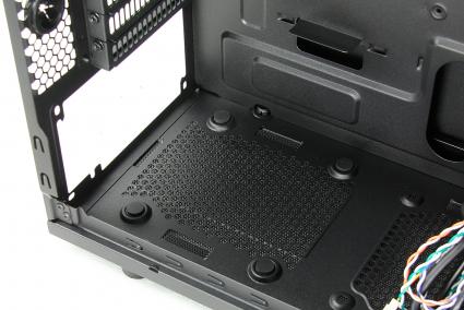 IMG 8921 silverstone kublai series kl05 case review interior