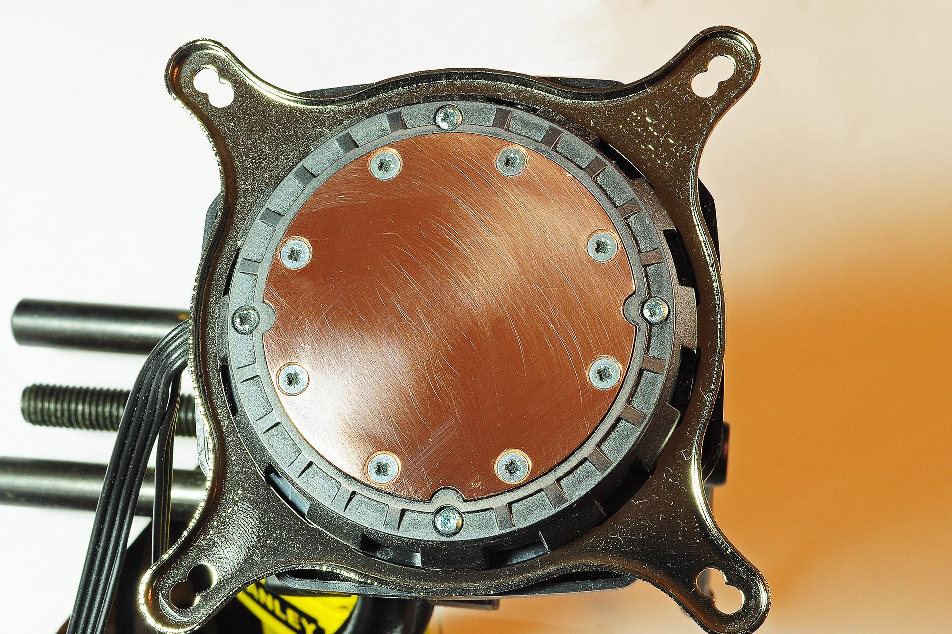 0058 ColdPlate Surface 02 Corsair H100i GTX AIO CPU Cooler Review