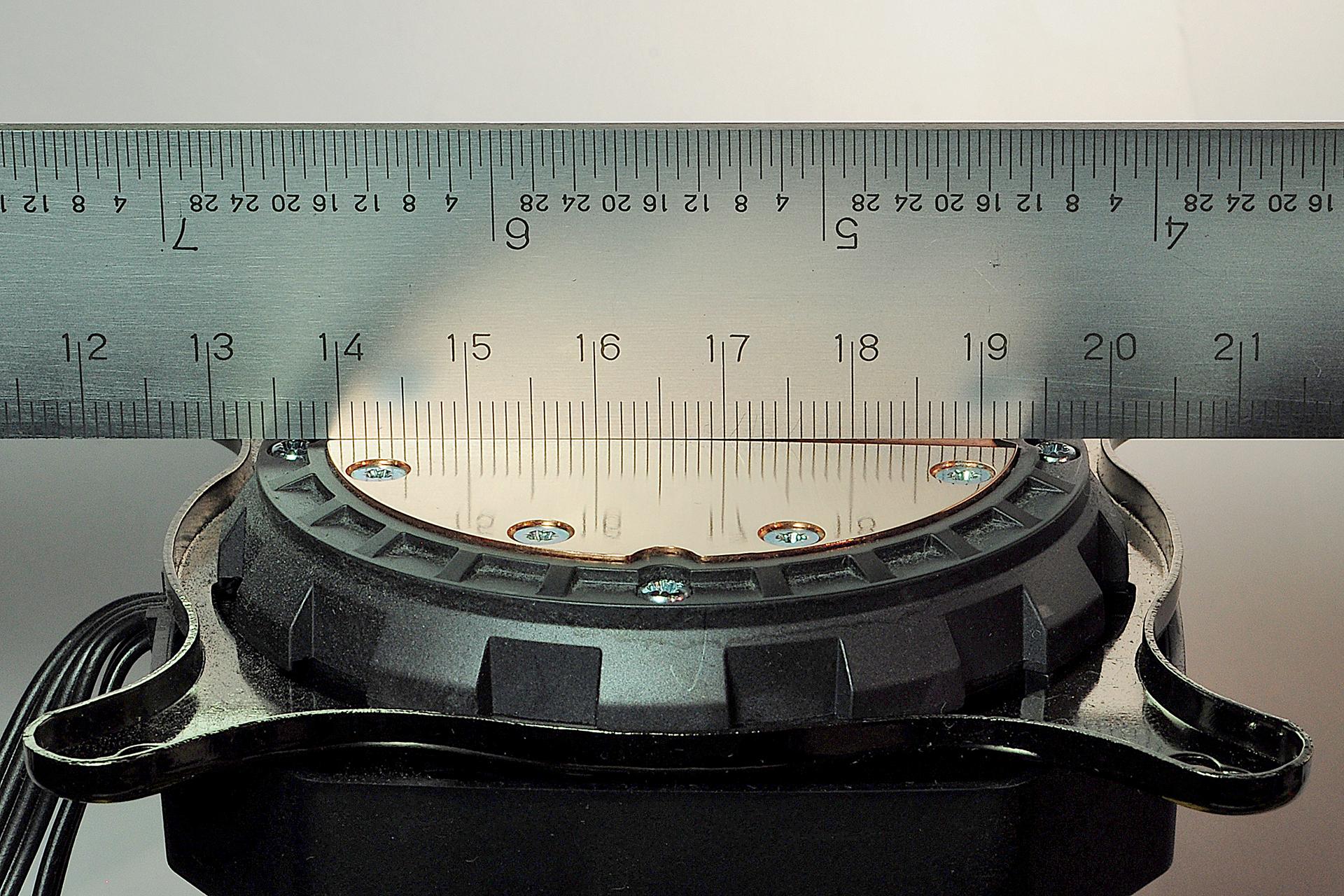 0063 ColdPlate CR Flatness 02 Corsair H100i GTX AIO CPU Cooler Review