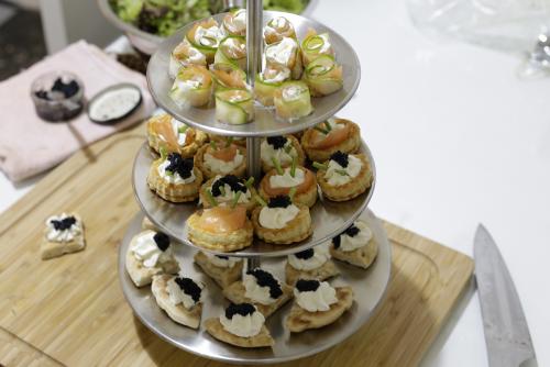 post-33144-0-99205700-1439811729_thumb.j