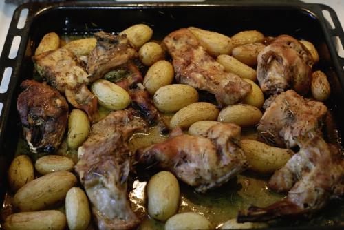 post-33144-0-94534400-1445114356_thumb.j