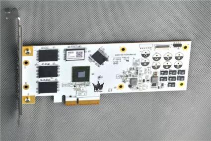 GALAX HOF PCI-E SSD 3.jpg