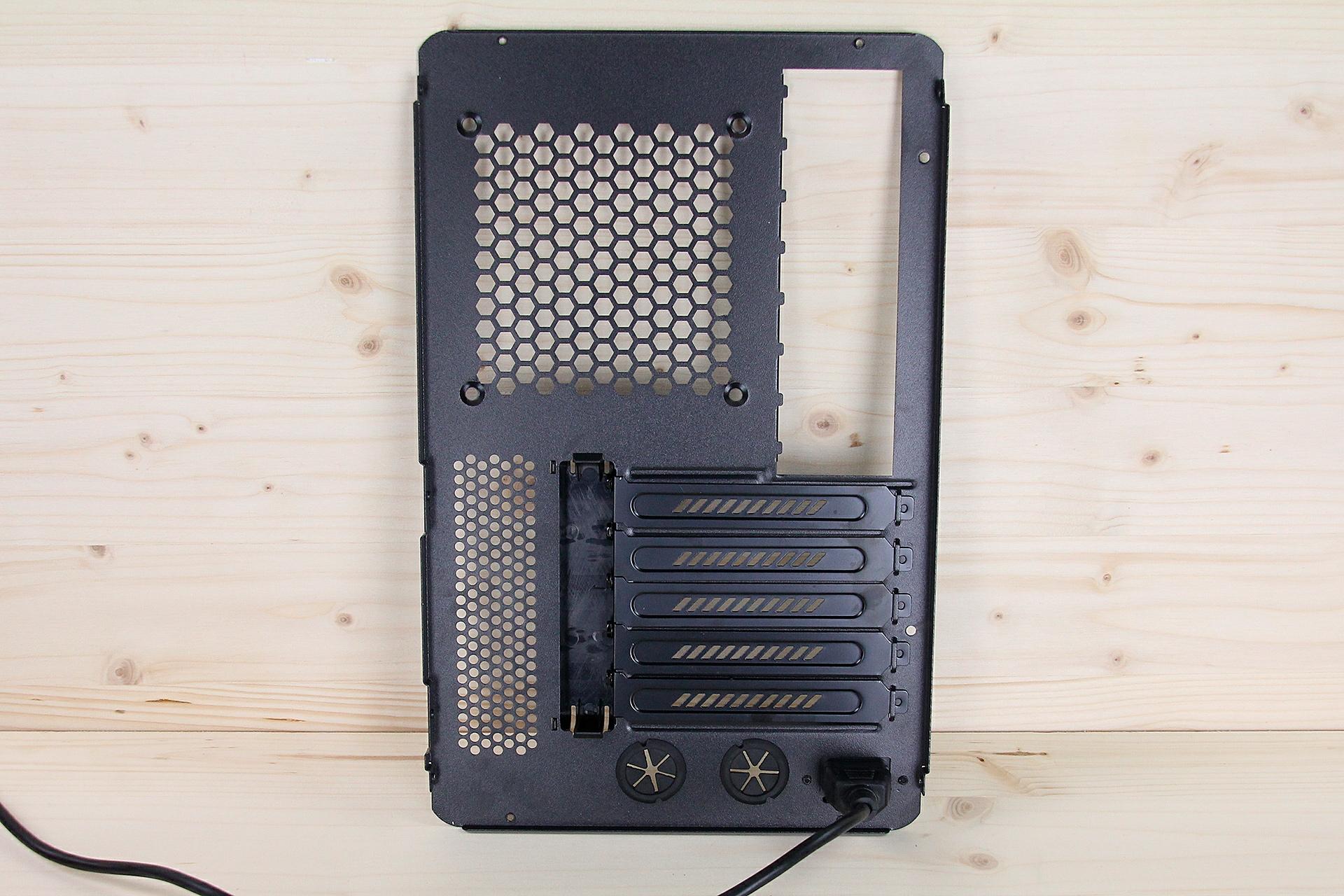 IMG_9722_raijintek_styx_micro_atx_case_review_aluminum_anodized.jpg