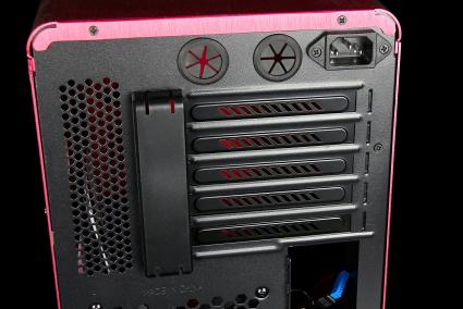 IMG_9658_raijintek_styx_micro_atx_case_review_aluminum_anodized.jpg