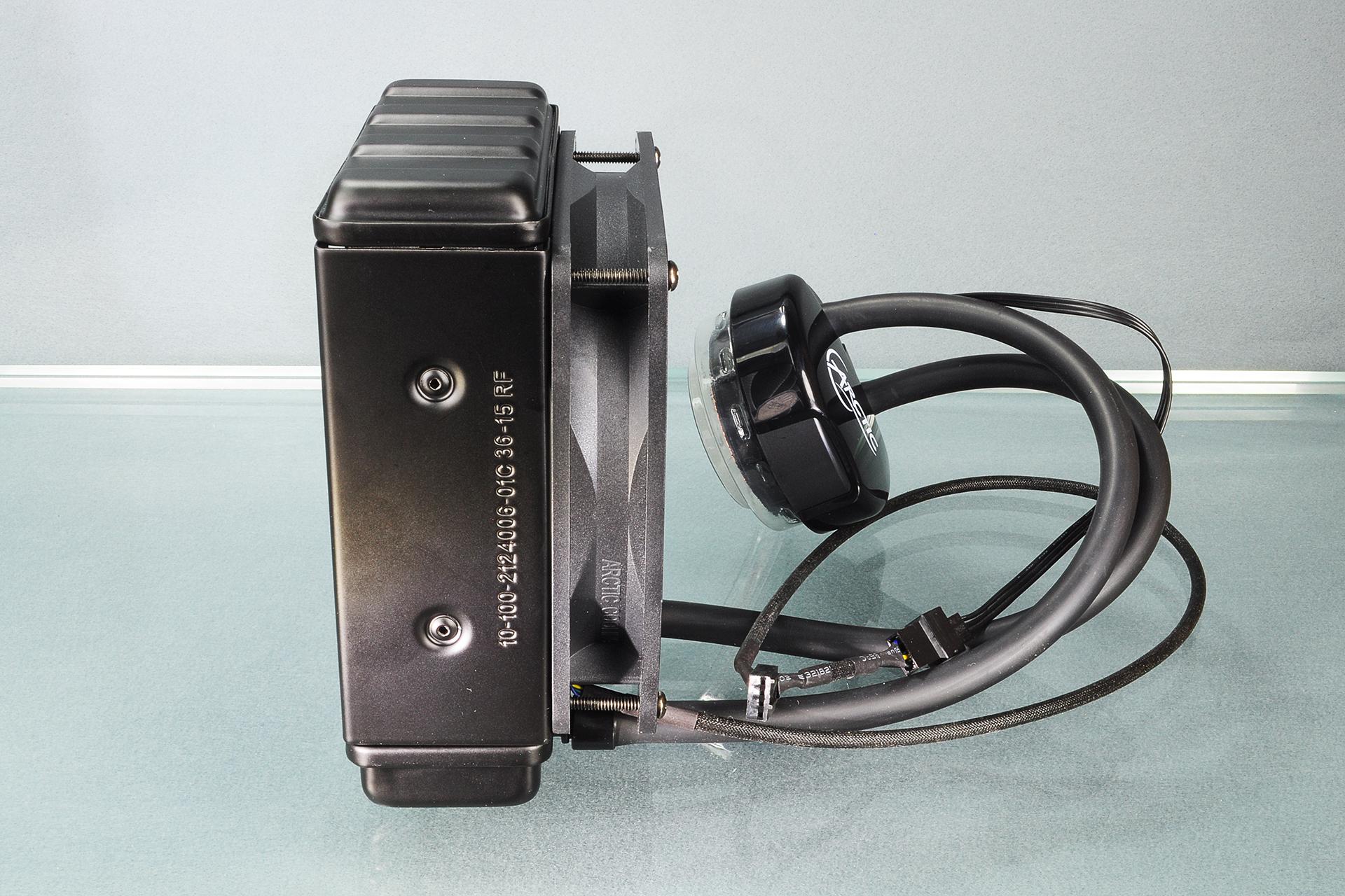 D26_PusSetupSide_2-4_01_ARCTIC-Liquid-Freezer-120_AIO-120mm-CPU-Cooler-Review.jpg