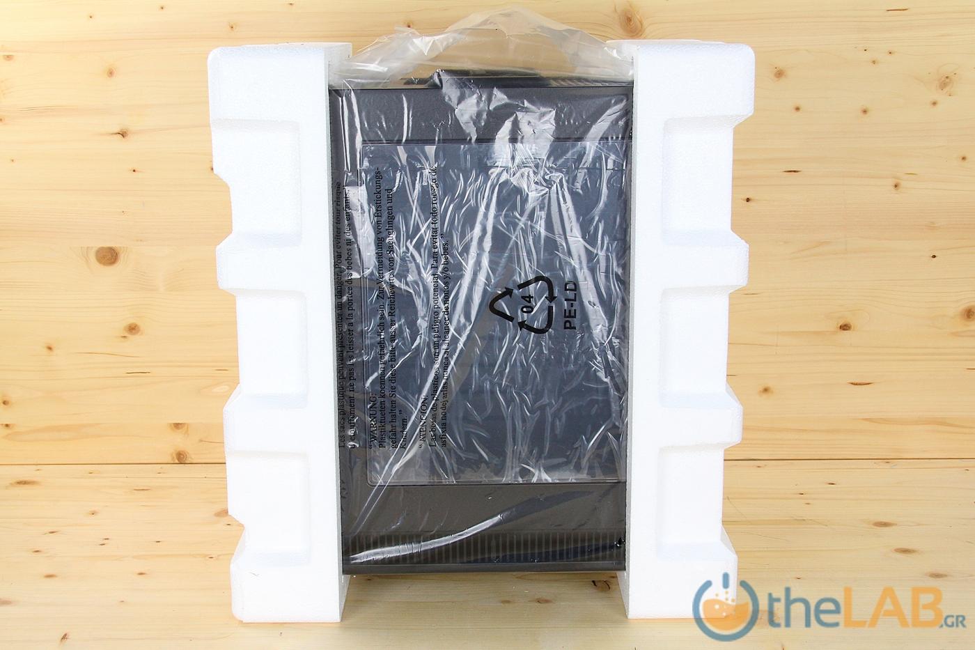 fractal_design_define_nano_s_mini itx_case_review_exterior_image003.jpg