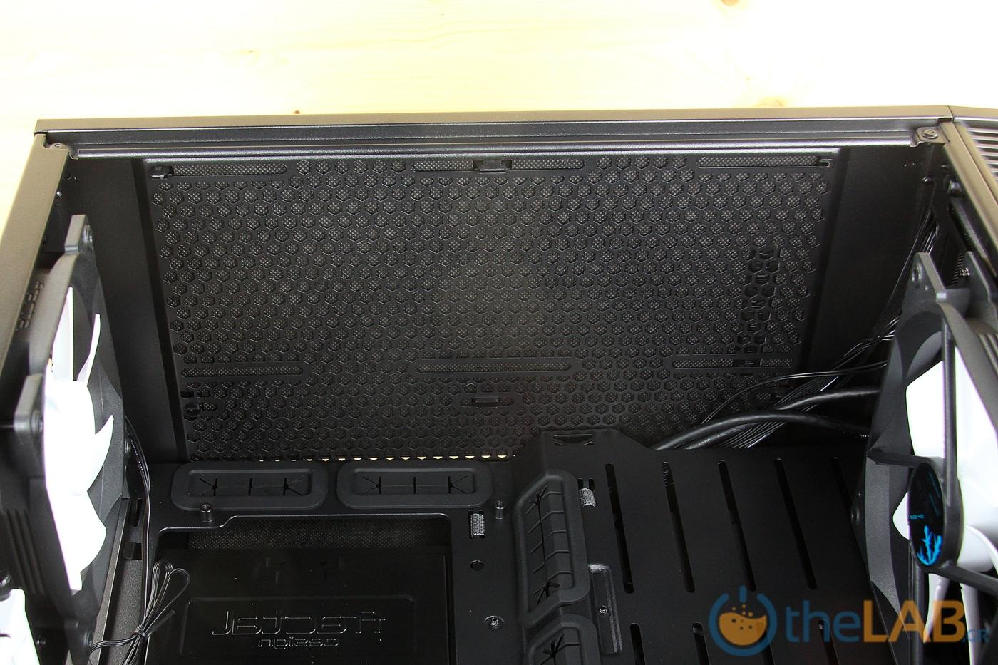 fractal_design_define_nano_s_mini itx_case_review_interior_image003.jpg