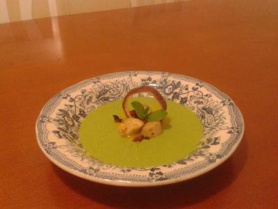 Scallops bacon pea peas passion fruit vanilla.jpg