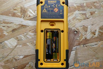 dewalt_dw03050_laser_distance_measurer_50m_165'_image006.jpg