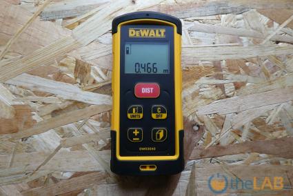 dewalt_dw03050_laser_distance_measurer_50m_165'_image007.jpg