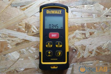 dewalt_dw03050_laser_distance_measurer_50m_165'_image008.jpg