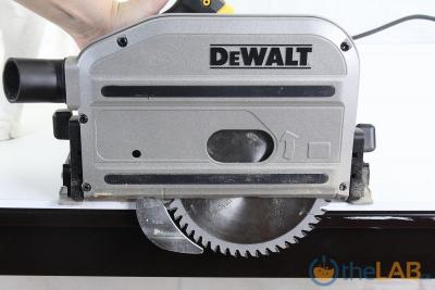 dewalt_dws520_dws520qs_dws520kr_tracksaw_circularsaw_kit_rail_diskopriono_ragas_image017.jpg