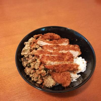 Katsudon.jpg