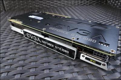 GTX-1080-EVGA-2.thumb.jpg.c5fdd6f78832484f827697788834d59d.jpg