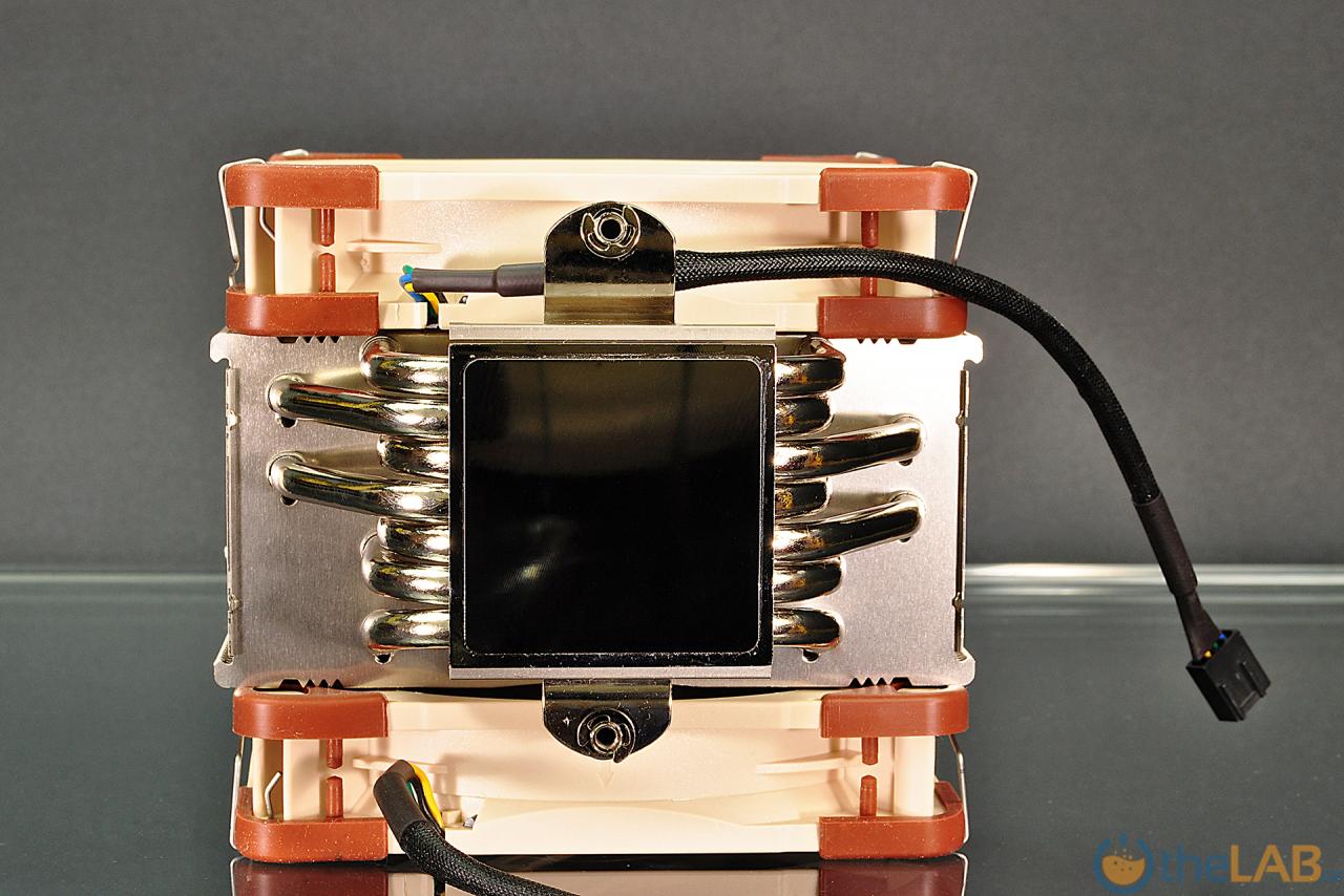 Noctua-NH-U12A_CoolerA-32_0117.jpg