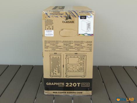 Corsair_Graphite_220T_white_rgb_atx_computer_case_mid_tower_gaming_exterior_design_review_image006.jpg